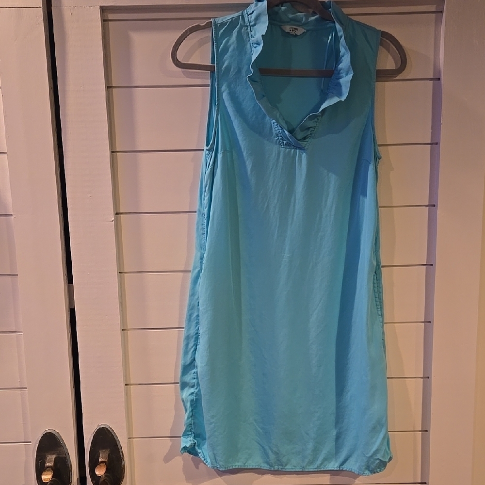 Sleeveless Turquoise Shift Dress